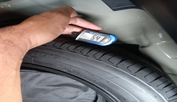 2025 Tata NEXON  Pure Plus 1.2 Petrol AMT, Petrol, Automatic, 1,296 km, tyre