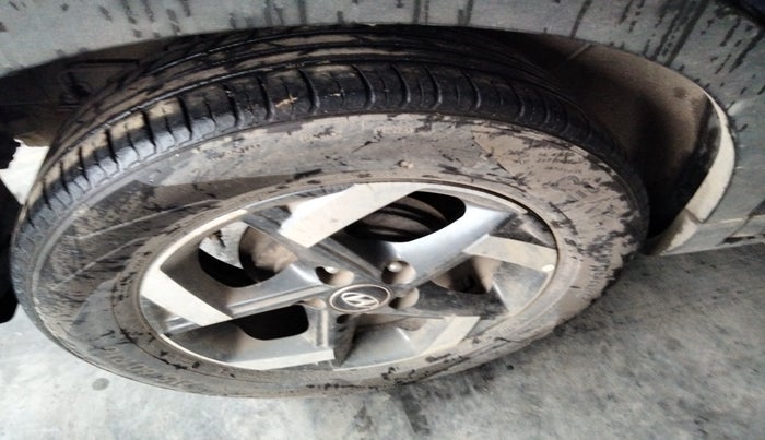 2020 Hyundai VENUE SX 1.0 (O) TURBO, Petrol, Manual, 44,614 km, tyre