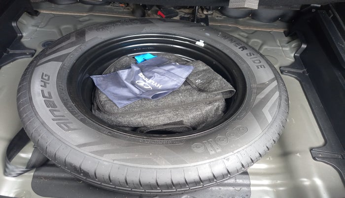 2023 Hyundai Creta E 1.5 PETROL, Petrol, Manual, 35,412 km, tyre