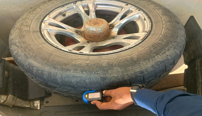 2012 Mahindra Scorpio SLE, Diesel, Manual, 1,01,576 km, tyre