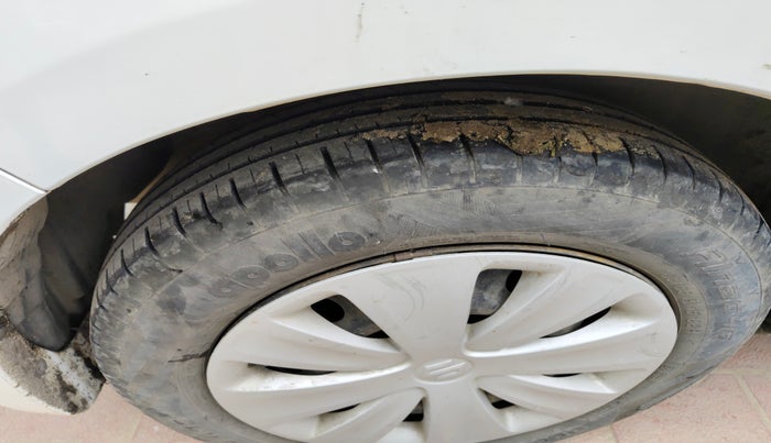 2018 Maruti Ertiga VXI, Petrol, Manual, 73,637 km, tyre
