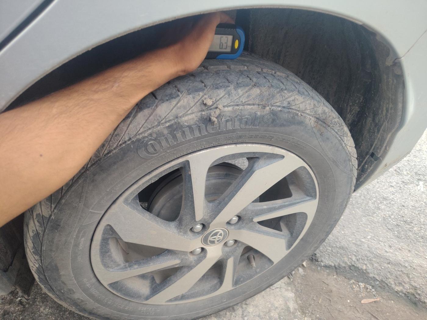 2023 Toyota Glanza V, Petrol, Manual, 78,627 km, tyre
