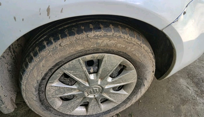 2011 Maruti SX4 VDI, Diesel, Manual, 1,32,500 km, tyre