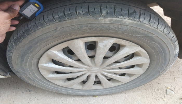 2016 Maruti Swift Dzire VDI ABS, Diesel, Manual, 1,47,969 km, tyre