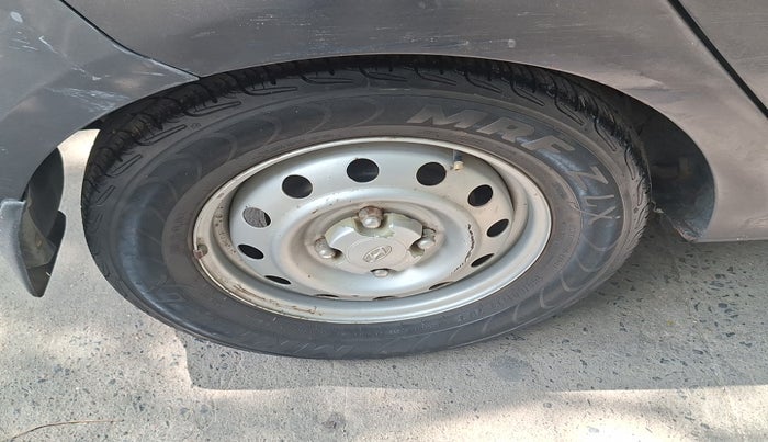 2011 Hyundai i10 ERA 1.1, Petrol, Manual, 59,859 km, tyre