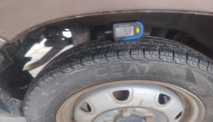 2010 Maruti Zen Estilo LXI, Petrol, Manual, 70,208 km, tyre