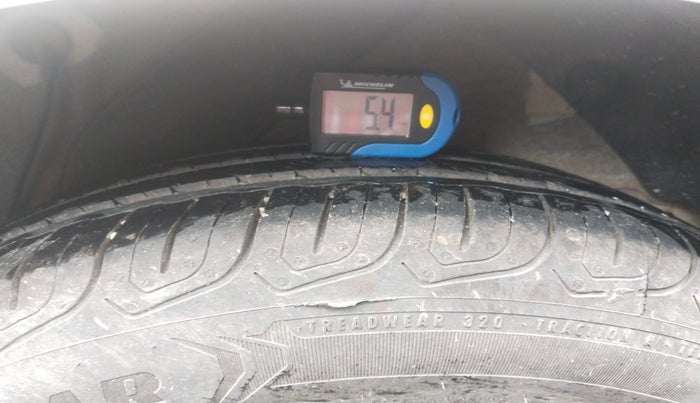 2012 Hyundai i20 SPORTZ 1.2, Petrol, Manual, 35,703 km, tyre