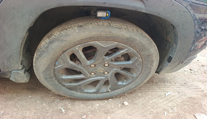 2023 Maruti FRONX DELTA PLUS 1.2L AGS, Petrol, Automatic, 13,871 km, tyre