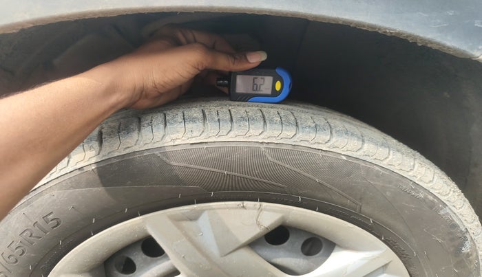 2021 Hyundai VENUE S+ 1.2, Petrol, Manual, 71,107 km, tyre