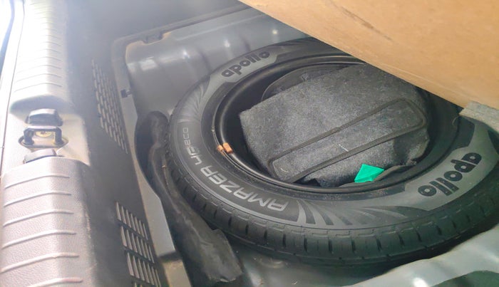 2022 Hyundai GRAND I10 NIOS MAGNA 1.2 KAPPA VTVT, Petrol, Manual, 14,747 km, tyre