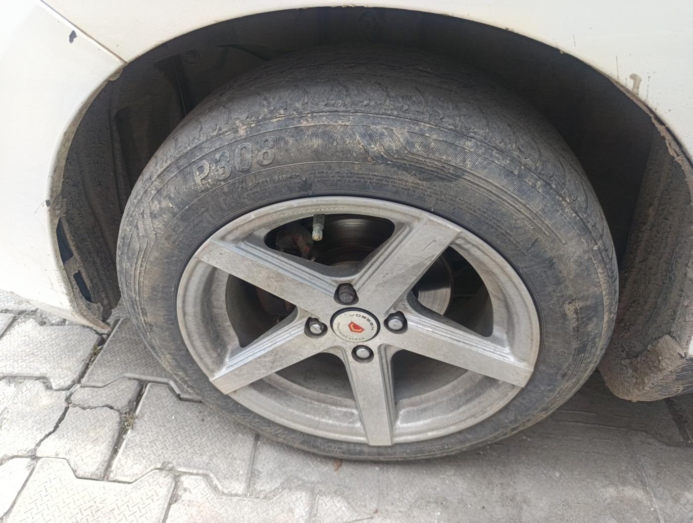 2018 Honda Amaze 1.2L I-VTEC S, Petrol, Manual, 96,387 km, tyre