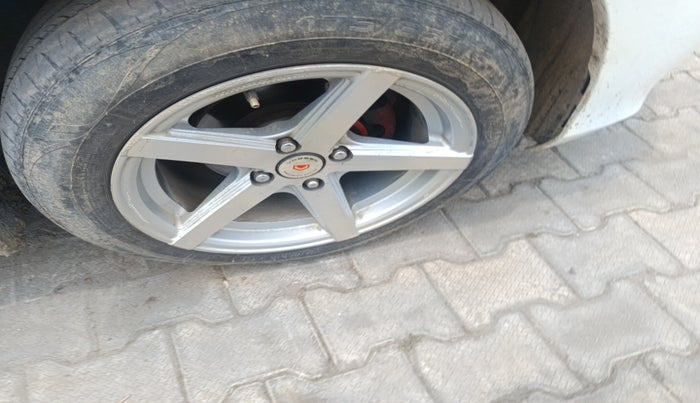 2018 Honda Amaze 1.2L I-VTEC S, Petrol, Manual, 96,387 km, tyre