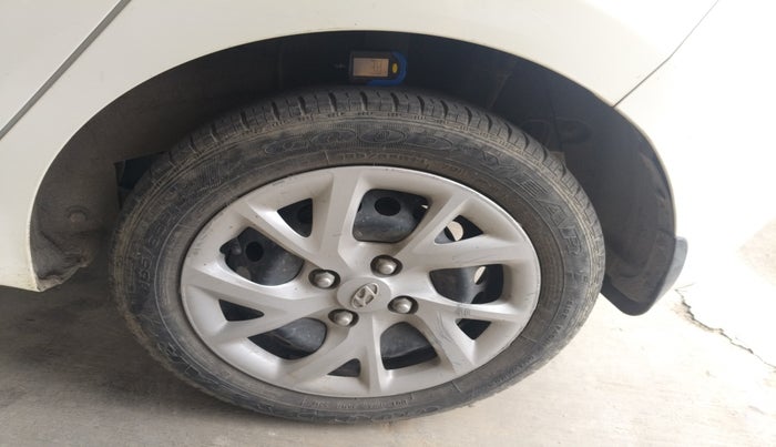 2019 Hyundai Grand i10 MAGNA AT 1.2 KAPPA VTVT, Petrol, Automatic, 45,537 km, tyre