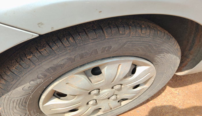 2010 Hyundai i10 MAGNA 1.2, Petrol, Manual, 81,942 km, tyre