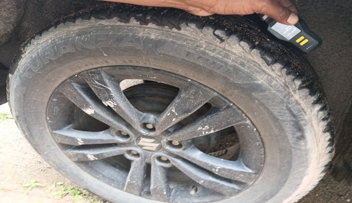 2019 Maruti Vitara Brezza ZDI PLUS, Diesel, Manual, 1,42,019 km, tyre