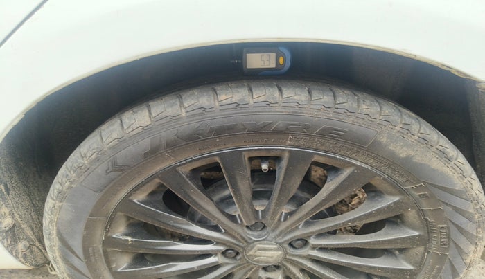 2016 Maruti Ciaz ZDI+ SHVS, Diesel, Manual, 1,25,148 km, tyre