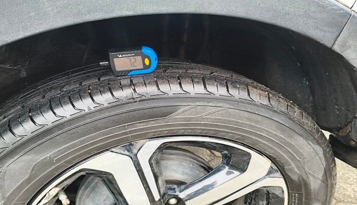 2022 Tata NEXON EV XZ PLUS, Electric, Automatic, 74,418 km, tyre