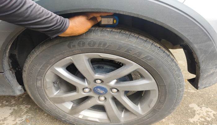 2019 Ford FREESTYLE TITANIUM 1.2 PETROL, Petrol, Manual, 39,035 km, tyre