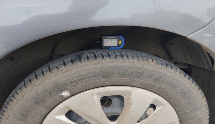 2011 Hyundai i10 SPORTZ 1.2 AT, Petrol, Automatic, 68,904 km, tyre