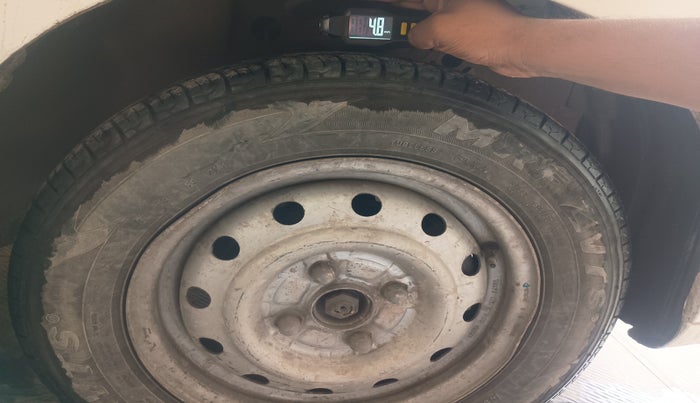 2012 Maruti Wagon R 1.0 LXI, Petrol, Manual, 1,28,060 km, tyre