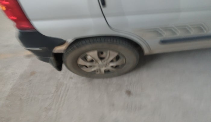 2010 Maruti Alto LXI, Petrol, Manual, 80,997 km, tyre