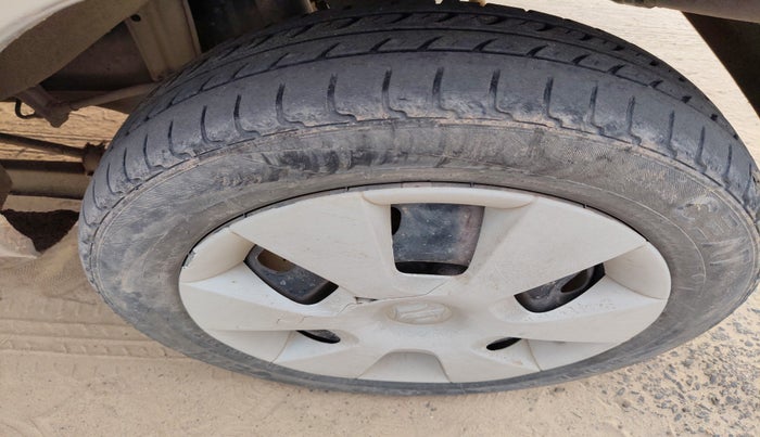 2011 Maruti Alto K10 VXI, Petrol, Manual, 1,22,797 km, tyre