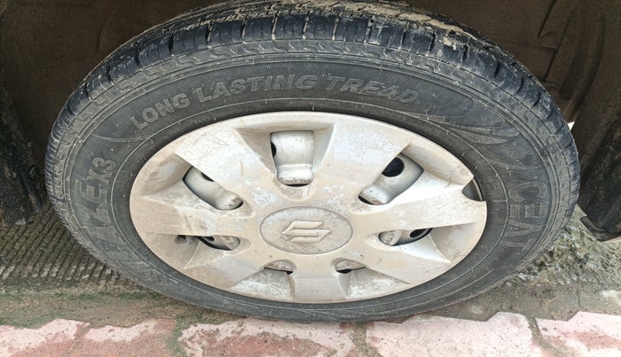 2013 Maruti Wagon R 1.0 LXI, Petrol, Manual, 89,603 km, tyre