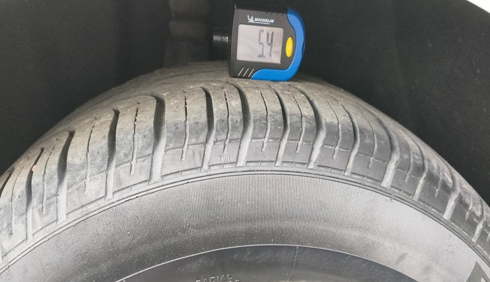 2013 Audi A4 2.0 TDI, Diesel, Automatic, 63,650 km, tyre