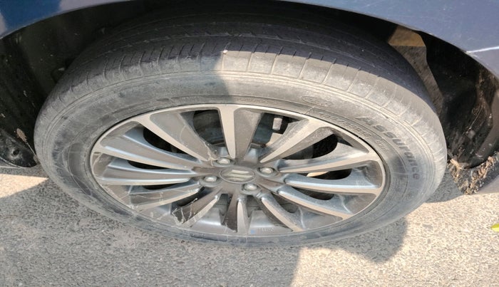 2018 Maruti Ciaz ALPHA  AT 1.5 SHVS PETROL, Petrol, Automatic, 39,255 km, tyre