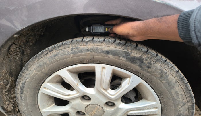 2018 Tata Tiago XZ PETROL, Petrol, Manual, 89,223 km, tyre