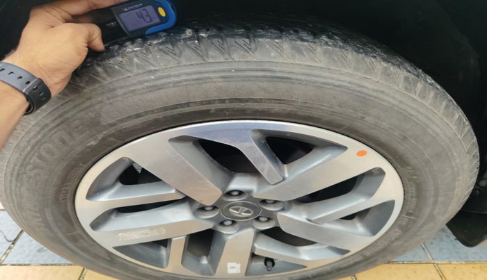 2021 Tata Safari XZ, Diesel, Manual, 27,355 km, tyre