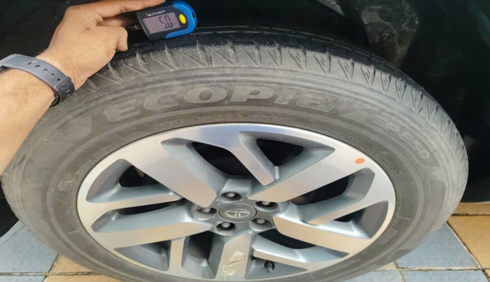 2021 Tata Safari XZ, Diesel, Manual, 27,355 km, tyre