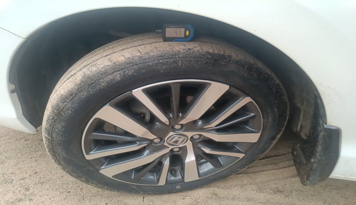 2022 Honda City 1.5L I-VTEC VX, Petrol, Manual, 56,299 km, tyre