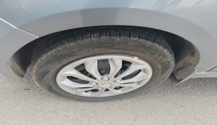 2019 Tata Tiago XZA PETROL, Petrol, Automatic, 47,030 km, tyre