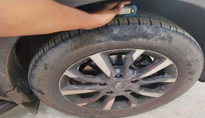 2018 Mahindra XUV500 W11 AT, Diesel, Automatic, 56,531 km, tyre