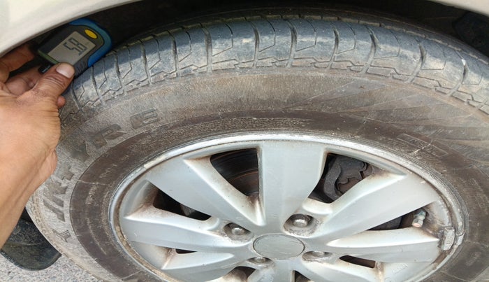 2013 Hyundai i20 ASTA 1.2, Petrol, Manual, 58,648 km, tyre