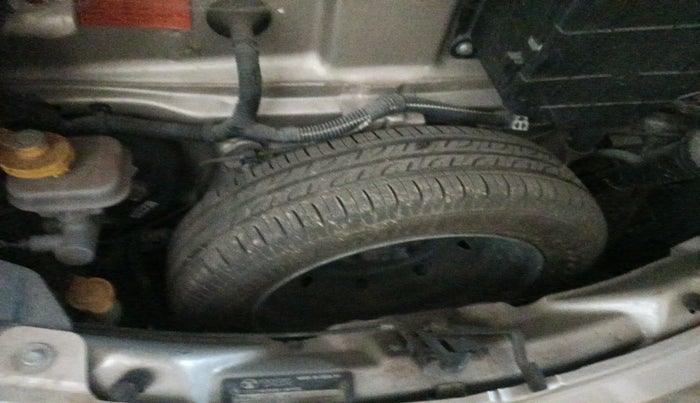 2012 Tata Nano LX, Petrol, Manual, 12,345 km, tyre
