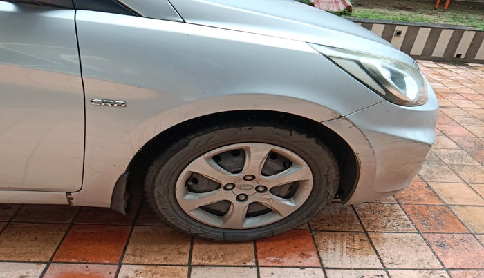 2012 Hyundai Verna FLUIDIC 1.6 CRDI EX, Diesel, Manual, 1,32,131 km, tyre