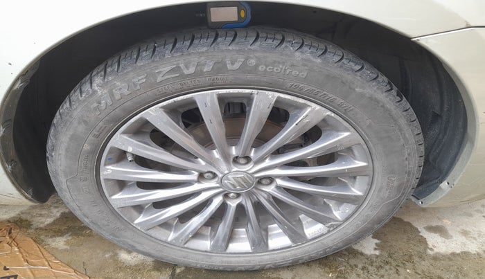 2017 Maruti Ciaz ALPHA DIESEL 1.3, Diesel, Manual, 1,91,825 km, tyre