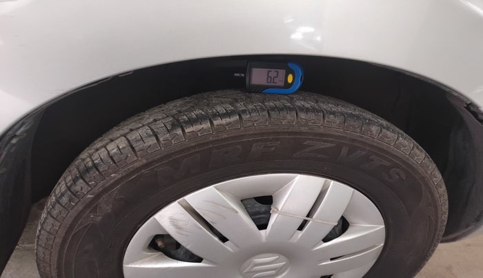 2014 Maruti Alto 800 VXI, Petrol, Manual, 68,124 km, tyre