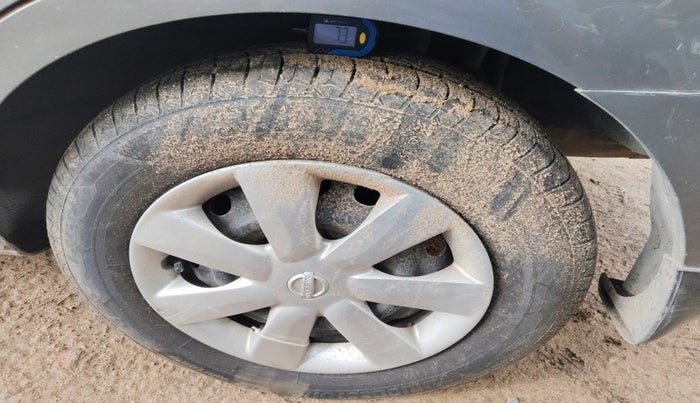 2012 Nissan Sunny XL DIESEL, Diesel, Manual, 86,015 km, tyre