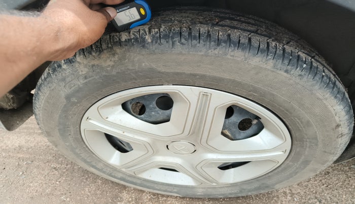 2022 Tata NEXON XM SUNROOF PETROL, Petrol, Manual, 65,381 km, tyre