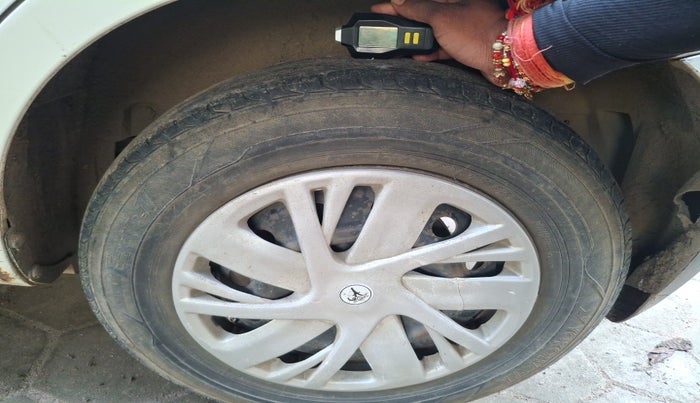 2013 Maruti Swift VDI, Diesel, Manual, 88,040 km, tyre