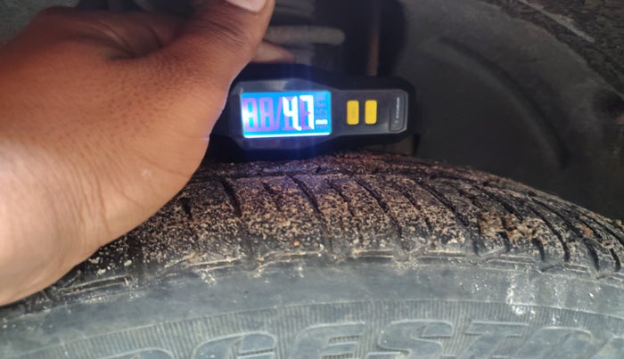2019 Tata Tiago XZ PLUS PETROL, Petrol, Manual, 29,543 km, tyre