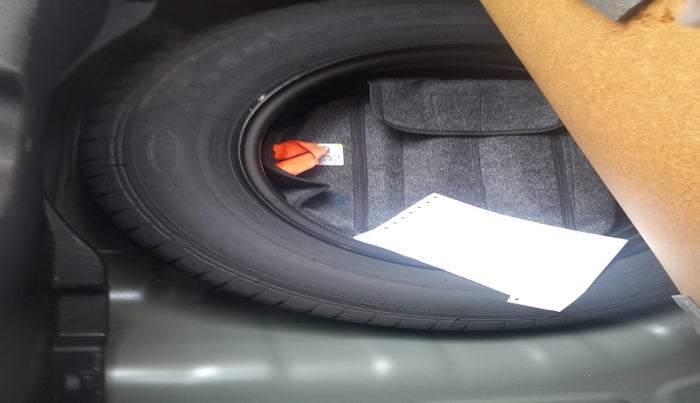 2023 Hyundai VENUE S 1.2, Petrol, Manual, 3,063 km, tyre