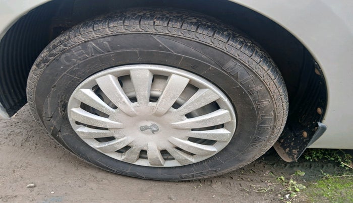 2012 Hyundai Eon ERA, Petrol, Manual, 7,201 km, tyre