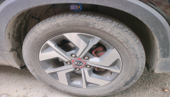 2021 KIA SONET GTX PLUS 1.5, Diesel, Manual, 83,619 km, tyre
