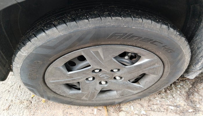 2023 Hyundai VENUE SX 1.2 PETROL, Petrol, Manual, 9,208 km, tyre