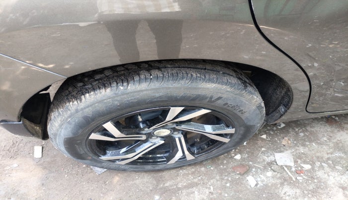 2021 Maruti Baleno DELTA PETROL 1.2, Petrol, Manual, 22,401 km, tyre