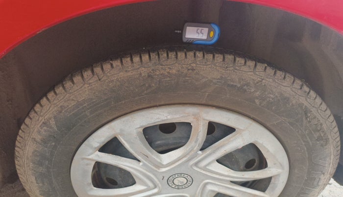 2010 Maruti Swift VDI, Diesel, Manual, 1,32,497 km, tyre